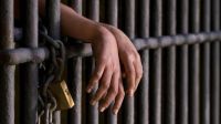 Guardias penitenciarios apalearon y empalaron a un interno para "silenciarlo"