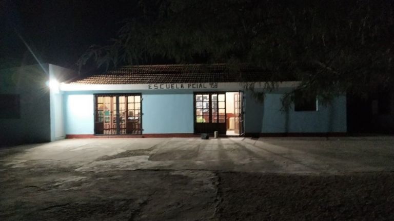 Instituciones educativas ya cuentan con energía eléctrica | Nuevo