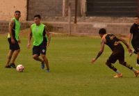 Unión Santiago y Sarmiento hacen su debut en el torneo, tras el largo parate Unión Santiago y Sarmiento hacen su debut en el torneo, tras el largo parate