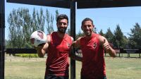 Nacho Scocco y Maxi Rodríguez continuarán jugando al fútbol